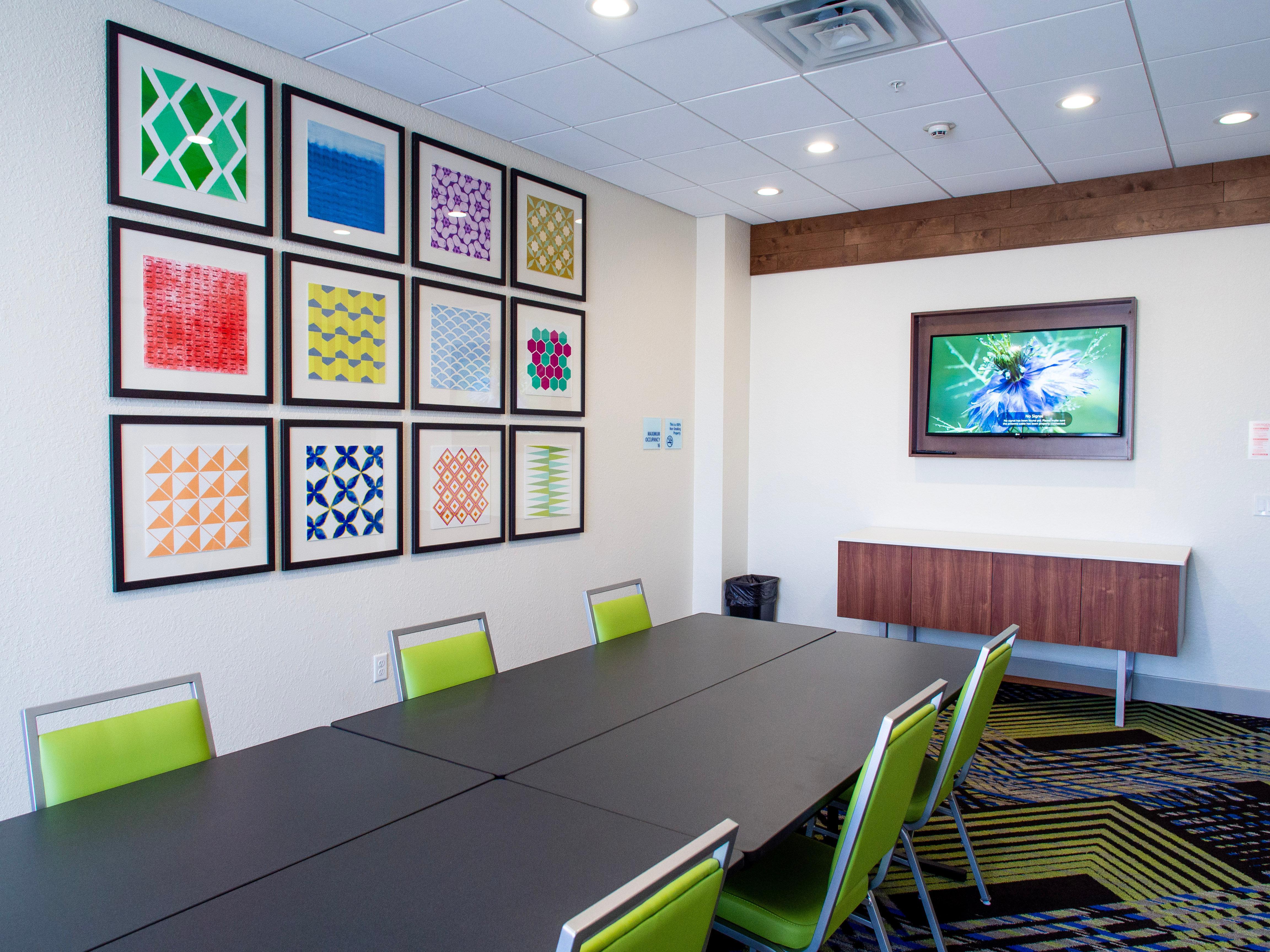 Holiday Inn Express & Suites - Oklahoma City Airport By Ihg Exterior photo